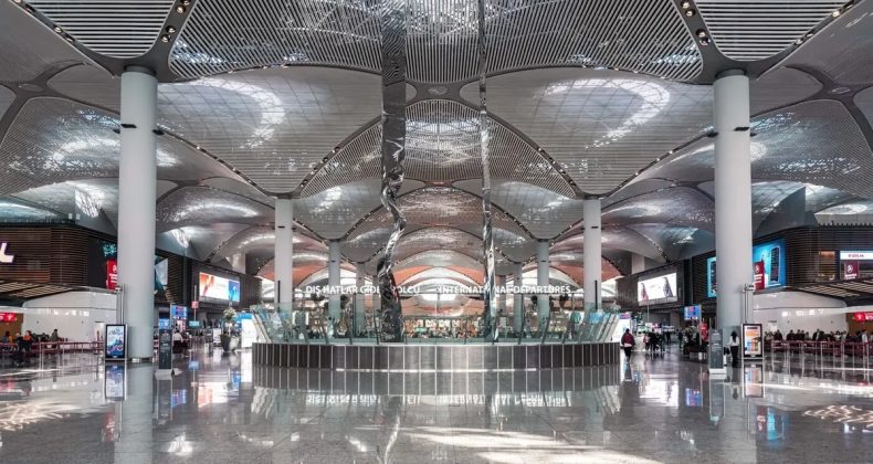 Sanat, İGA İstanbul Havalimanı&rsquo;nın Kalbinde Y&uuml;kseliyor