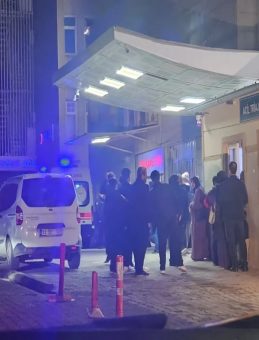 Şanlıurfa'da Gece Yarısı Vahşet! 20 Yaşındaki Genç Evine Dönerken Boğazından Bıçaklandı: Polis Katilin Peşinde