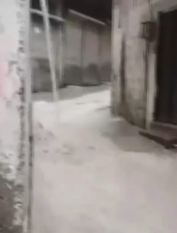 Şanlıurfa&rsquo;da sağanak yağış fabrikayı g&ouml;le &ccedil;evirdi