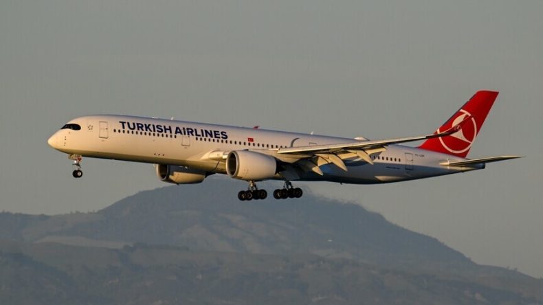 Savaş nedeniyle seferler durdurulmuştu&hellip; THY'nin Şam, Beyrut ve Amman seferleri yeniden başlıyor