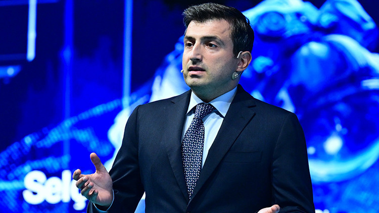 Sel&ccedil;uk Bayraktar: Bir toplumun geleceği d&uuml;ş&uuml;nceyle, sanatla, derinlikle ve anlamla inşa edilir