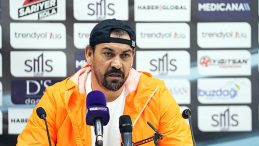 Servet &Ccedil;etin: Tırnaklarımla kazıyarak bir yerlere gelmeye &ccedil;alışıyorum!