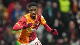 Sezon Biter Asprilla Gider