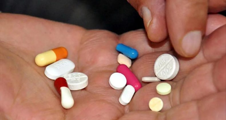 SGK'nın Yurt Dışından İla&ccedil; Alımında Yeni D&uuml;zenleme: Komisyon Kurulacak