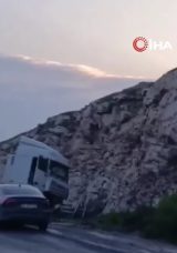 Siirt&ndash;Batman Karayolunda Yoldan &Ccedil;ıkan Tır Kaza Yaptı: 1 Yaralı