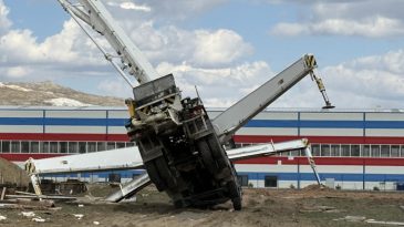 Sivas'ta 23 yaşındaki inşaat iş&ccedil;isinin feci &ouml;l&uuml;m&uuml;! Beton kalıbına d&uuml;şt&uuml;