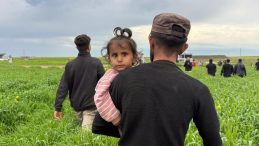 SON DAKİKA: Diyarbakır&rsquo;da kaybolan 3 yaşındaki Yazg&uuml;l&rsquo;den haber var! Saatlerdir aranıyordu: 3 kilometre uzaklıkta&hellip;