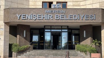 Son dakika… Mersin'in Yenişehir Belediyesi'ne yolsuzluk operasyonu: 30 g&ouml;zaltı kararı
