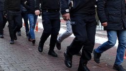 Son dakika… &Uuml;nl&uuml;lere uyuşturucu operasyonu: 14 kişi hakkında g&ouml;zaltı kararı