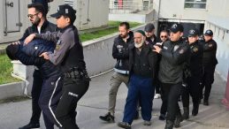 SON DAKİKA&hellip; Adana merkezli 8 ilde Bayğaralar su&ccedil; &ouml;rg&uuml;t&uuml;ne operasyon: 287 ş&uuml;pheli adliyeye sevk edildi