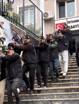 SON DAKİKA… Sahte nakliye çetesinden akılalmaz vurgun! Sosyal medya grubuna sızıp milyonluk ürün çaldılar