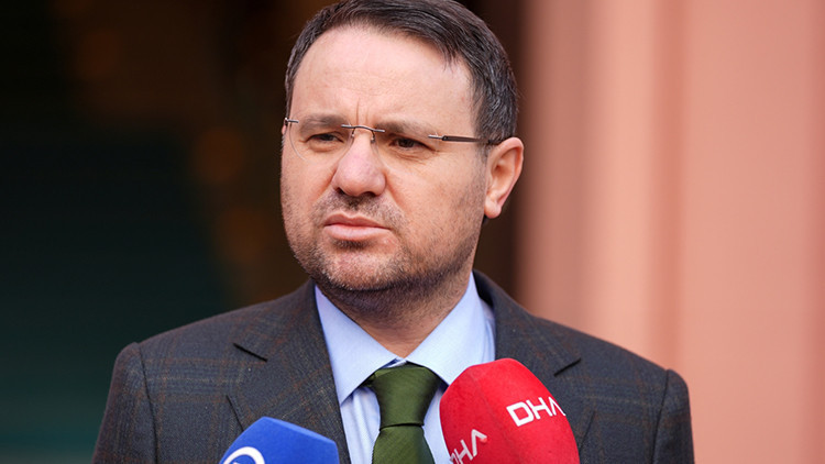 Son zamanların tartışma konusuydu | Bakan G&uuml;rlek: Ben de toplumla aynı kanaatteyim