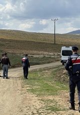 Sondaj kavgasında baba-oğul can verdi
