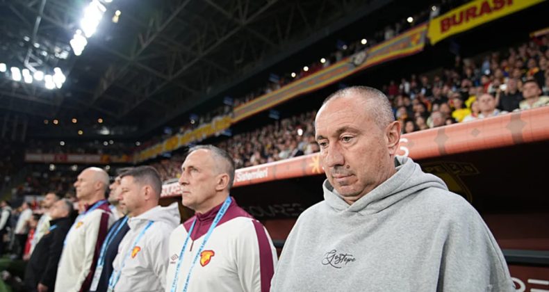 Stanimir Stoilov&rsquo;dan Galatasaray ma&ccedil;ı itirafı! &lsquo;Fazla saygı g&ouml;sterdik&rsquo;