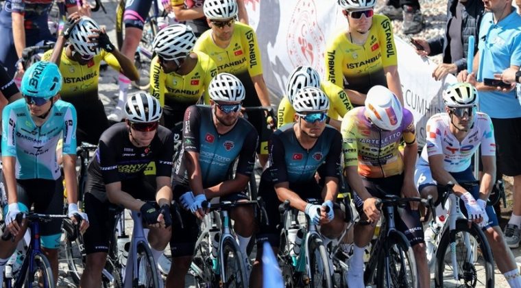 Star verildi, 61. Cumhurbaşkanlığı T&uuml;rkiye Bisiklet Turu başladı