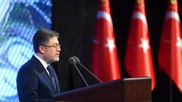 Sudan 10 milyar metrek&uuml;p tasarruf! Bakan Yumaklı: 23 yılda 120 bin kilometrelik boru hattı d&ouml;şedik