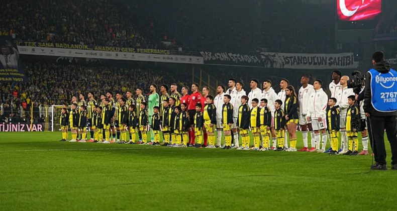 S&uuml;per Lig'de Kritik Derbi! Fenerbah&ccedil;e-Beşiktaş Ma&ccedil;ı Ne Zaman, Saat Ka&ccedil;ta ve Hangi Kanalda?