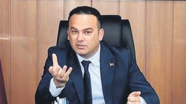 Tacizci Başkan Dede ihraç edildi