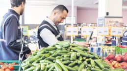 Tarladan 5.30 TL&rsquo;den &Ccedil;ıkan Salatalık Markette 79.90 TL&rsquo;ye Ulaştı