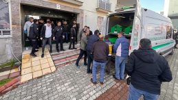 Tartıştığı babasını bı&ccedil;aklayarak &ouml;ld&uuml;rd&uuml;