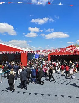 TBMM&rsquo;de '23 Nisan &Ccedil;ocuk Şenliği'