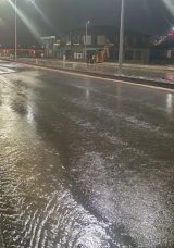 Tekirdağ'da sağanak yağış etkili oldu: Yollar g&ouml;le d&ouml;nd&uuml;