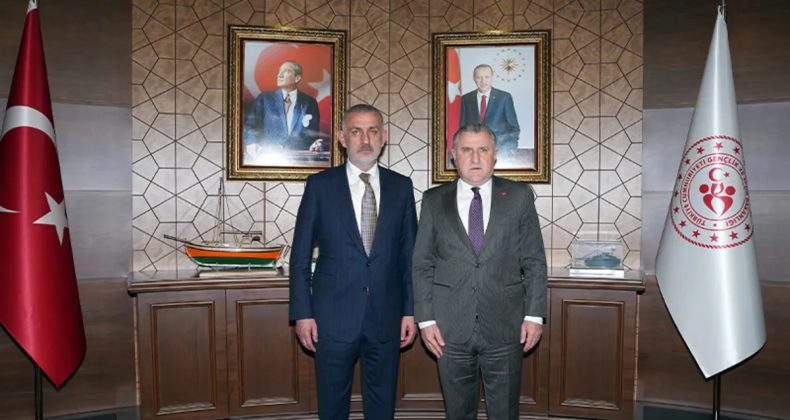 TFF Başkanı İbrahim Hacıosmanoğlu’ndan Gençlik ve Spor Bakanı Osman Aşkın Bak’a ziyaret!