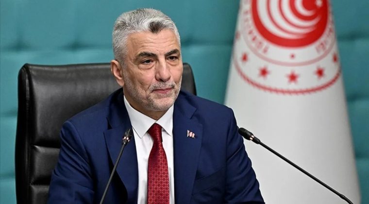 Ticaret Bakanı Bolat: B&ouml;lgesel &ccedil;atışmalar &ouml;ng&ouml;r&uuml;lebilirliği zayıflatıyor