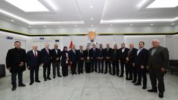 Ticaret Bakanı Bolat, G&uuml;rbulak Sınır Kapısı sadece İran'a değil, &Ccedil;in'e kadar, B&uuml;y&uuml;k Okyanus'a kadar bu kapı uzanacak