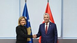 Ticaret Bakanı Bolat, Kosovalı mevkidaşıyla g&ouml;r&uuml;şt&uuml;