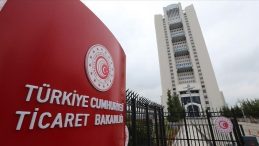 Ticaret Bakanlığından Ayakkabıda Domuz Derisi Bulunduğu İddiasına Yanıt