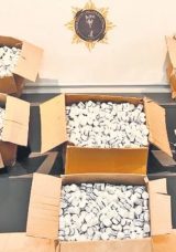Torbacılara narkotik operasyonu