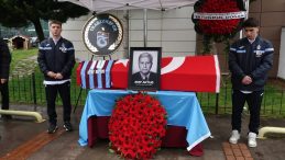 Trabzonspor&rsquo;da Atay Aktuğ i&ccedil;in anma t&ouml;reni d&uuml;zenlendi