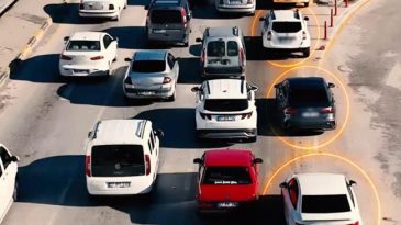Trafikte kaynak yapan yandı: Toplam 419 bin 380 TL ceza kesildi