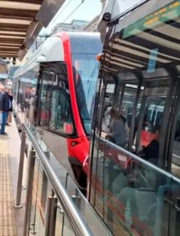 Tramvay arızası duraklarda yoğunluk oluşturdu