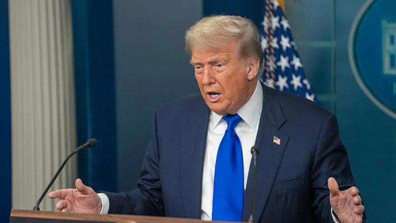 Trump&rsquo;tan dikkat &ccedil;eken iddia: İran ateşkes talep etti