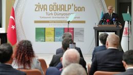 T&uuml;rk d&uuml;nyasına 5 leh&ccedil;ede dev eser | 'T&uuml;rkleşmek, İslamlaşmak, Muasırlaşmak' eseri T&uuml;rk d&uuml;nyasıyla buluşuyor