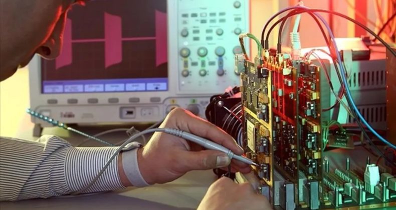 T&uuml;rkiye elektrik ve elektronik ihracatında rekor: İlk &ccedil;eyrekte 4,2 milyar doları aştı