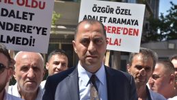 Uzundere kentsel d&ouml;n&uuml;ş&uuml;m mağdurlarından &Ouml;zg&uuml;r &Ouml;zel&rsquo;e tepki