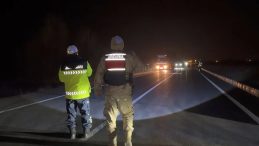 Van ve Hakkari'de uyuşturucu imalatçılarına operasyon: 8 zehir taciri yakalandı