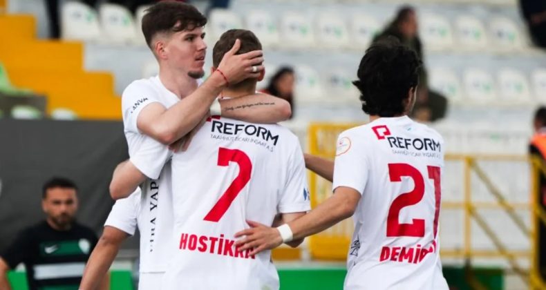 Vanspor FK, Serikspor&rsquo;a deplasmanda 6 attı!