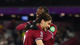 West Ham United, Wolverhampton&rsquo;ı 4 golle yıktı!