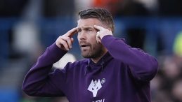 Wolverhampton, Premier Lig&rsquo;de k&uuml;me d&uuml;şt&uuml;!