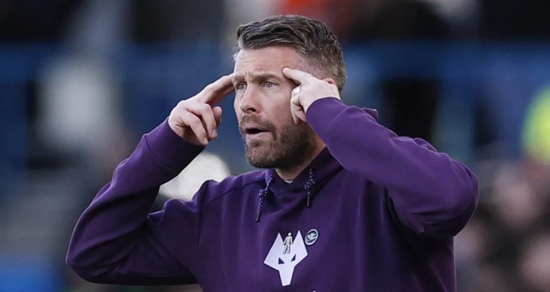 Wolverhampton, Premier Lig&rsquo;de k&uuml;me d&uuml;şt&uuml;!