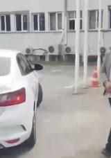 Yaşlı &ccedil;ifti 2 milyon dolandıran sahte savcı yakalandı