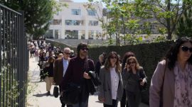 Yunanistan&rsquo;da Peş Peşe 2 Silahlı Saldırı: D&ouml;rd&uuml;nc&uuml; Kattan Sivillere Ateş A&ccedil;ıldı