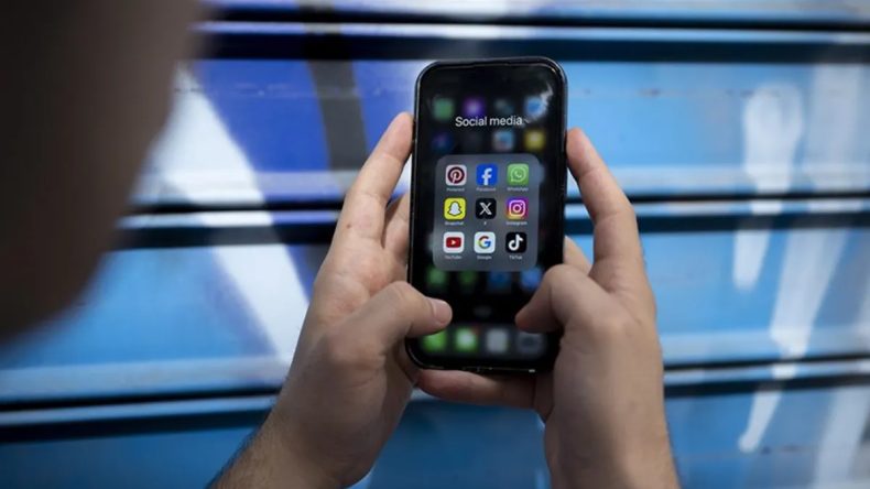 Yunanistan&rsquo;da sosyal medya yasağı: 15 yaş altı &ccedil;ocukların erişimi kısıtlanacak