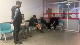 Yurtta kalan 73 &uuml;niversite &ouml;ğrencisi mide bulantısı ve kusma şikayetiyle tedaviye alındı