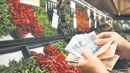 Zincir Markette Fiyat Skandalı: &Ccedil;eri Domates 250 TL!