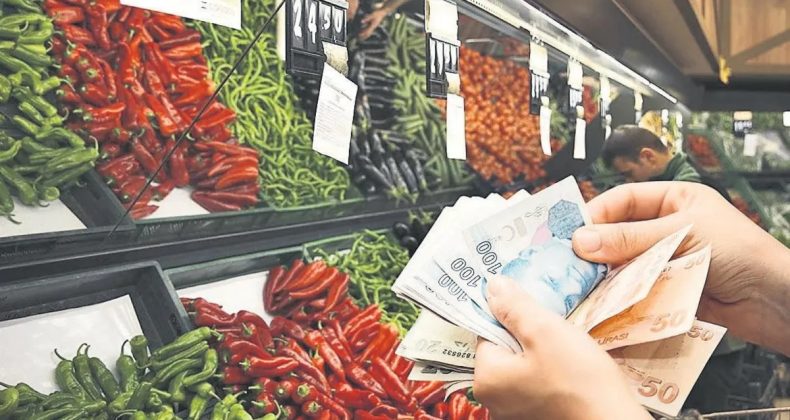 Zincir Markette Fiyat Skandalı: &Ccedil;eri Domates 250 TL!